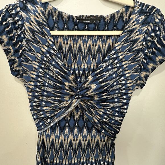 BCBGMaxazria Small dress knot twist bodice sheath cap sleeve aztec print - Picture 2 of 6